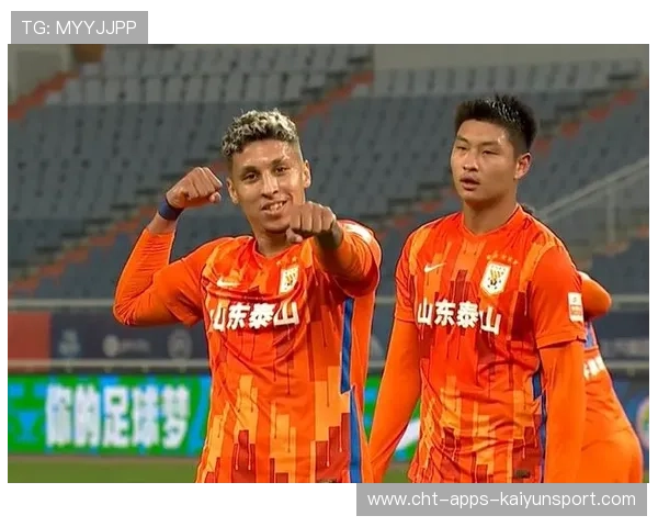 山东泰山提升边路冲击效率，战术执行更为清晰